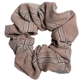 Cher Plaid Scrunchie in Rust