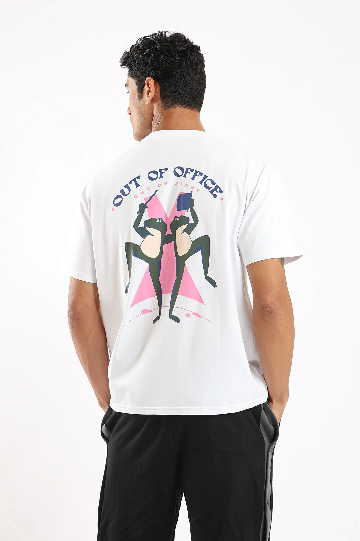 OUT OF OFFICE OVERSIZED UNISEX TEE